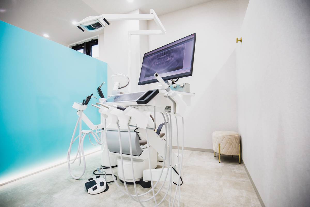 抜歯（必要なケースのみ）